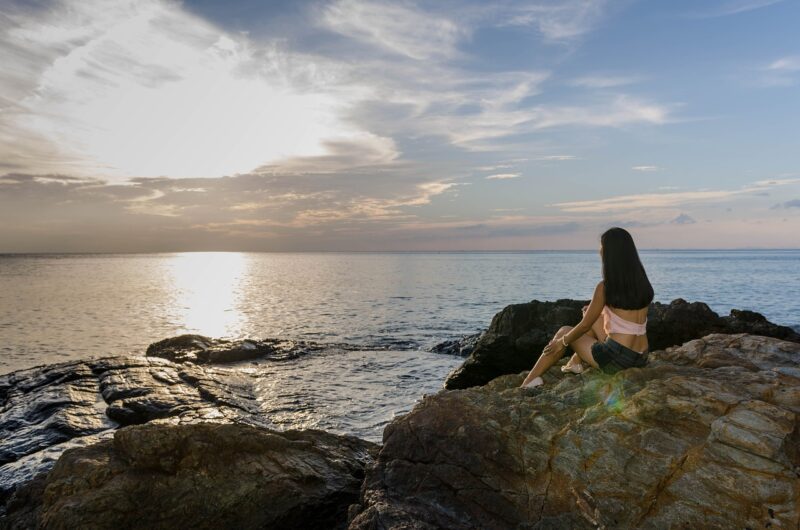 woman, beach, sit