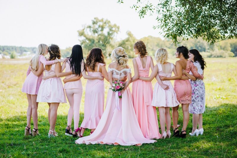 woman, bridal party, lineup