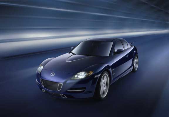 „Mazda” populiarumas vis auga