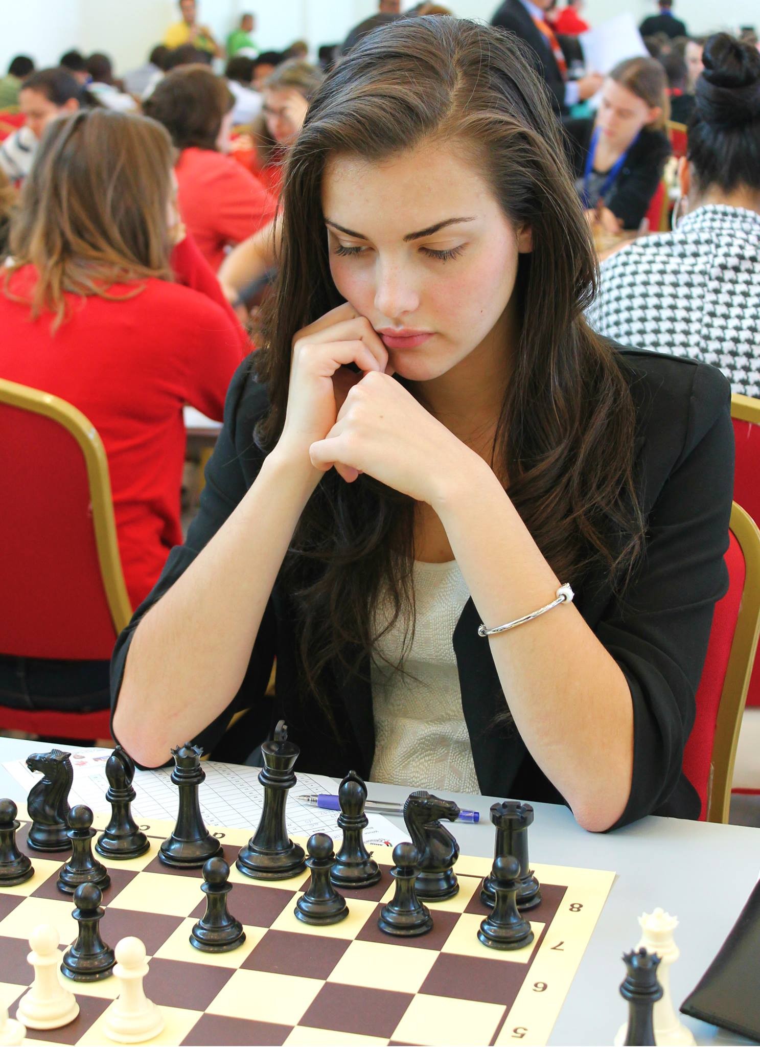 Alexandra Botez one of Canadas top female chess players Straipsniai.lt