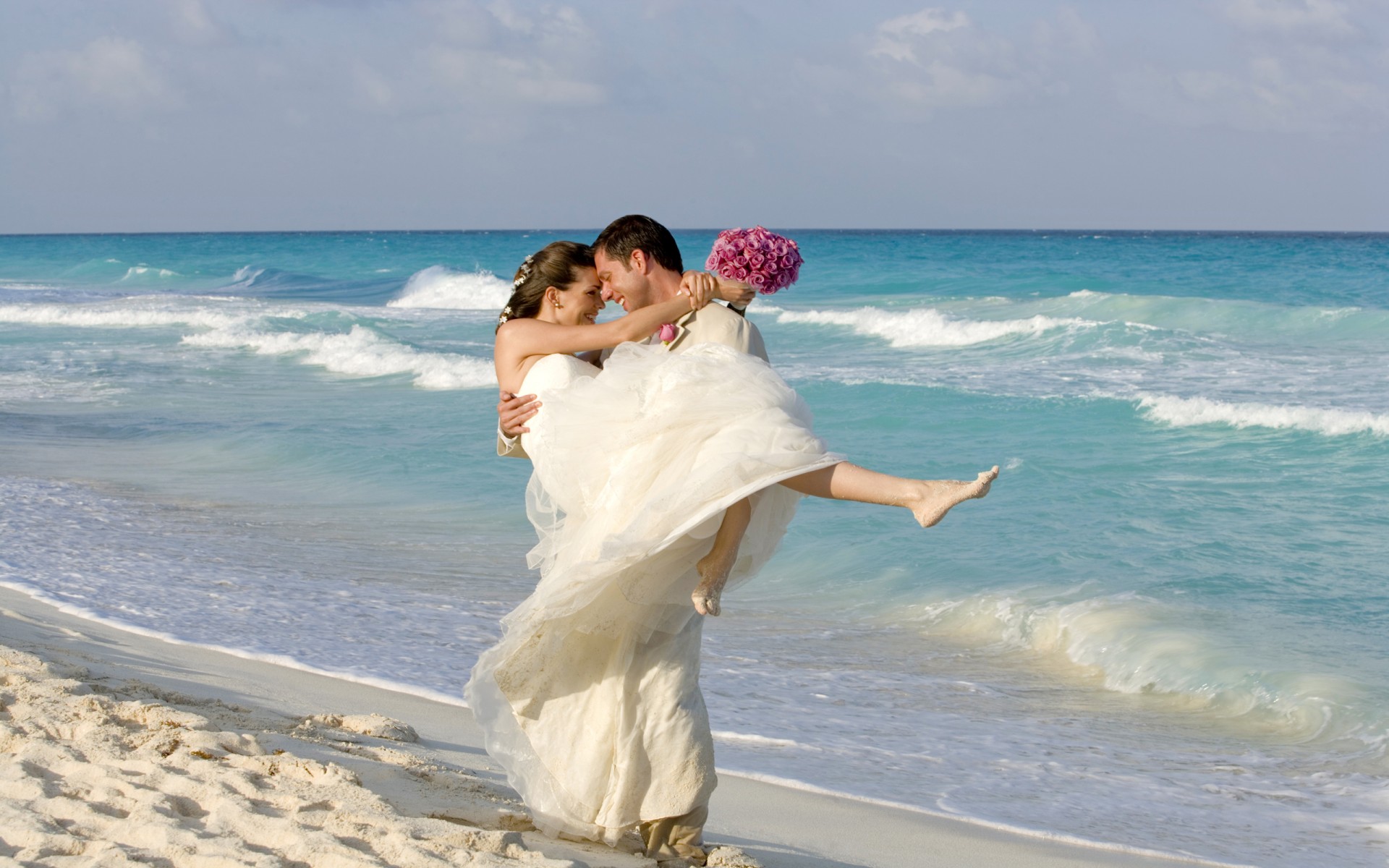 Beach wedding Straipsniai.lt