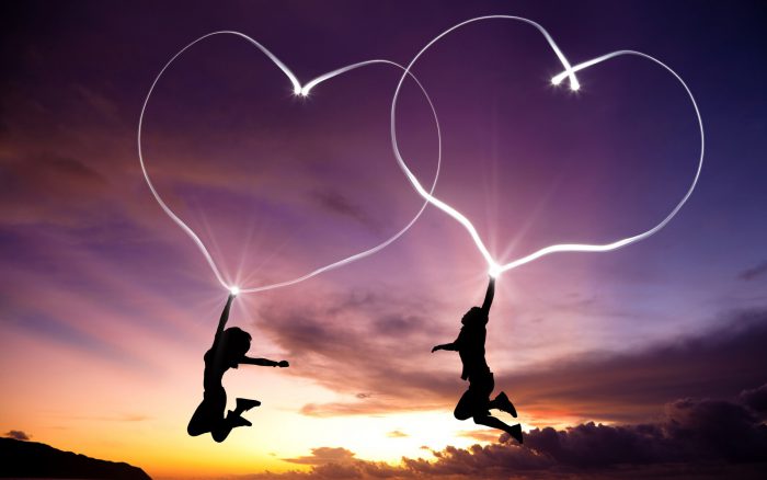 Love Heart Couple Bubble Jump Pair WallpapersByte com 1920x1200 Straipsniai.lt