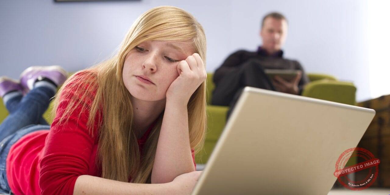 PARENTS TEEN COMPUTER