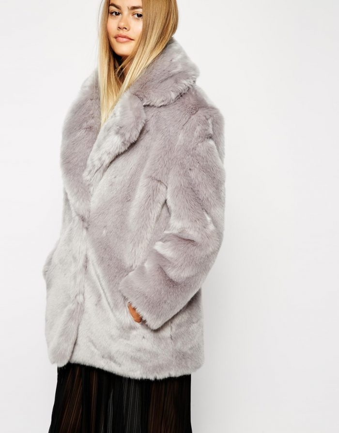 asos silver faux fur with oversized collar Straipsniai.lt