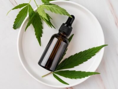 cannabis-oil-bottle-arrangement_23-2148977730