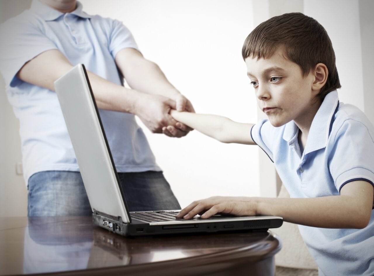 Priklausomybė nuo Interneto
