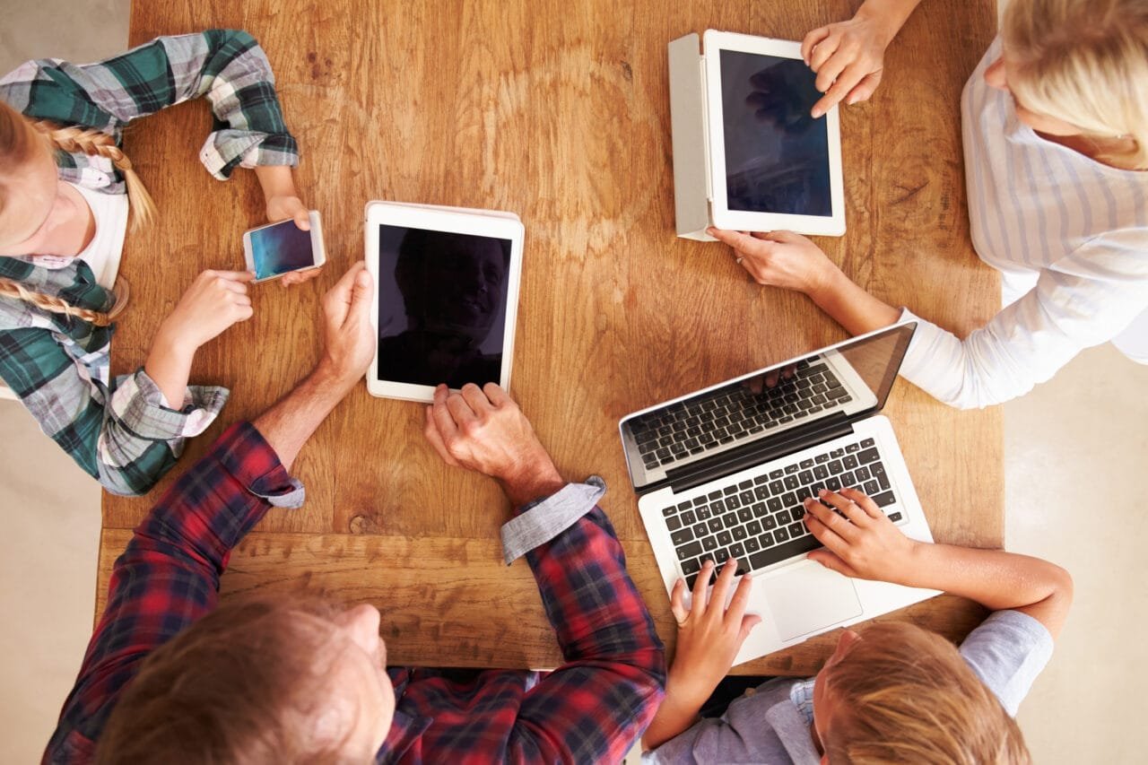 Priklausomybė nuo Interneto
