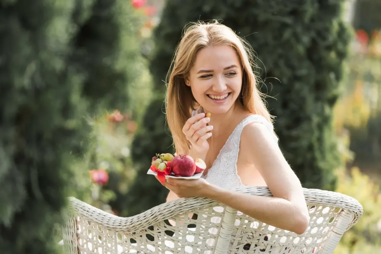 Food eating 13.webp