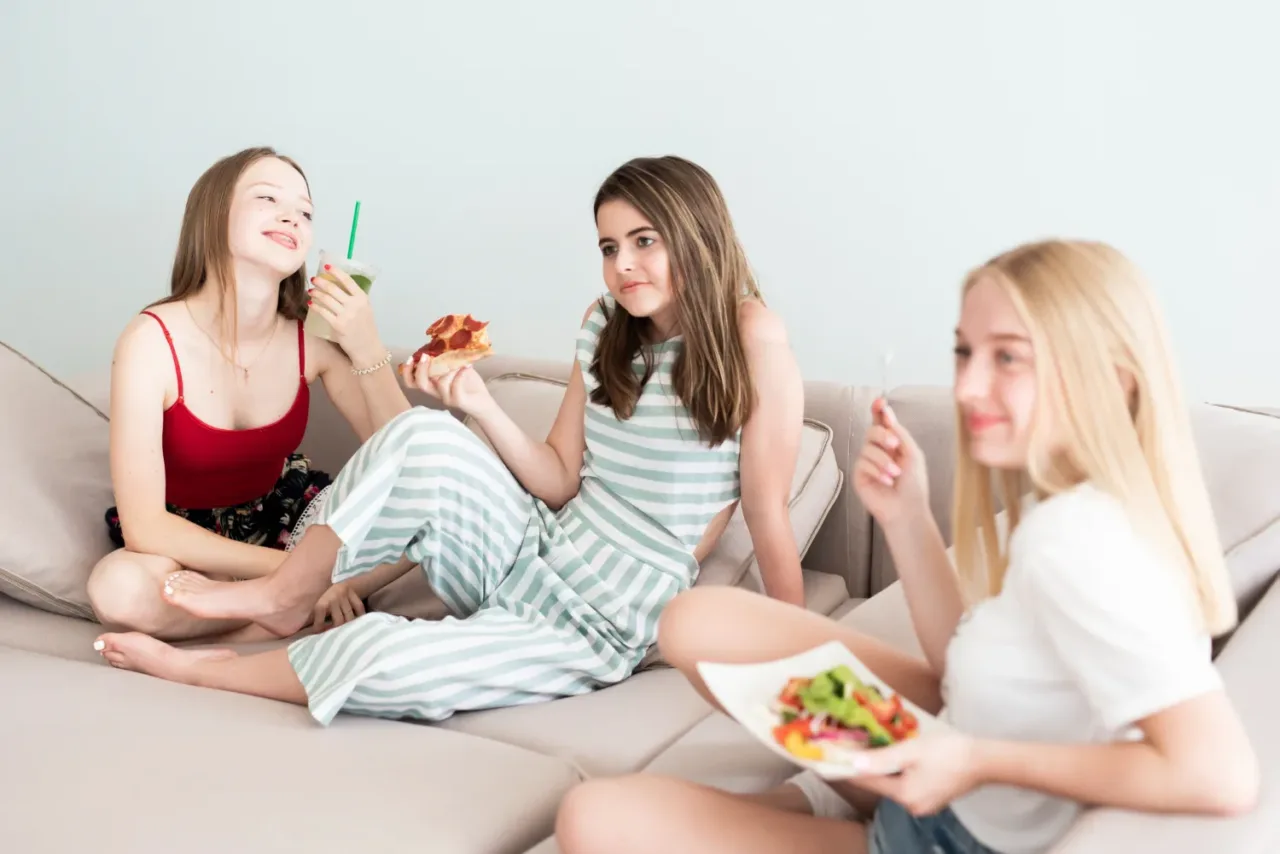 Food eating 15.webp