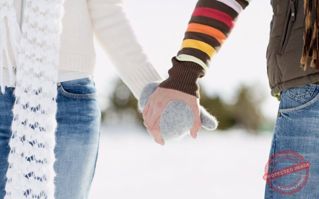 Winter Couple Love Photo